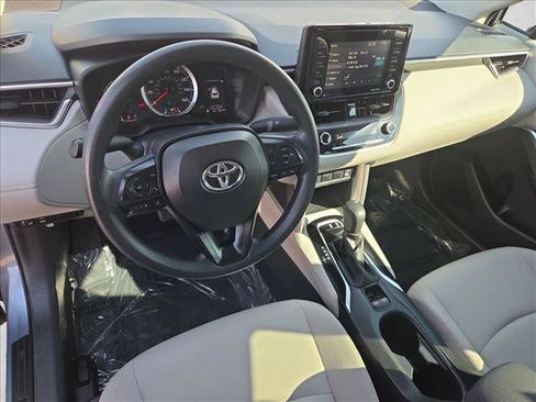 Used 2022 Toyota Corolla Cross L AWD/4WD image 10