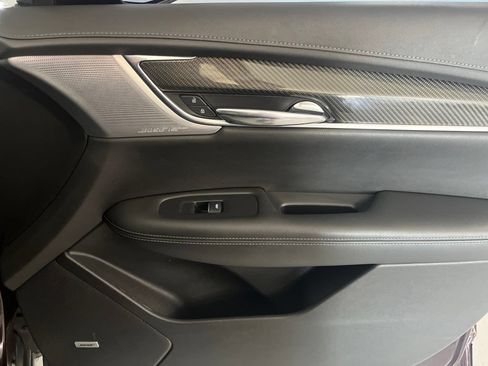 Used 2020 Cadillac XT6 Sport AWD/4WD image 59