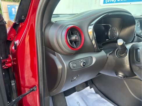 Used 2022 Chevrolet Blazer RS w/ Enhanced Convenience Package AWD/4WD image 24