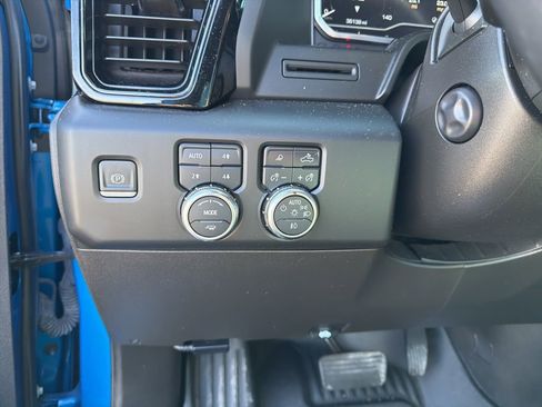 Used 2022 GMC Sierra 1500 AT4 w/ AT4 Preferred Package image 31