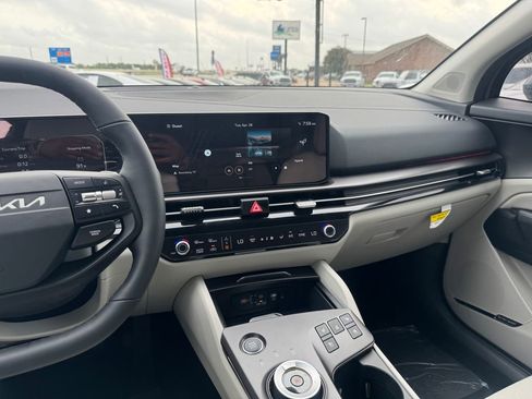 New 2026 Kia Sportage SX Prestige AWD/4WD image 19