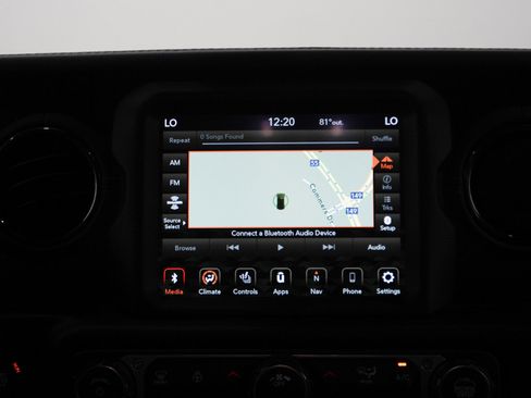 Used 2021 Jeep Wrangler Unlimited Sahara AWD/4WD image 15