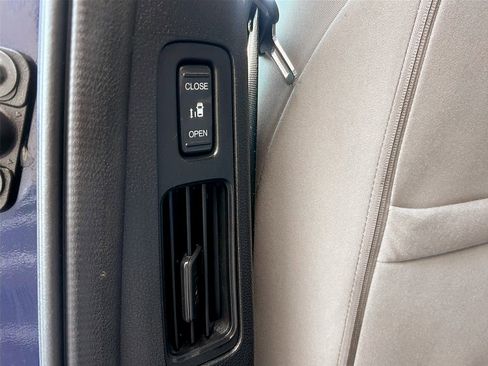 Used 2018 Honda Odyssey EX image 56