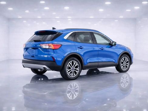 Used 2020 Ford Escape SEL FWD image 5