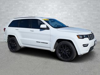 Used 2018 Jeep Grand Cherokee Altitude video 1