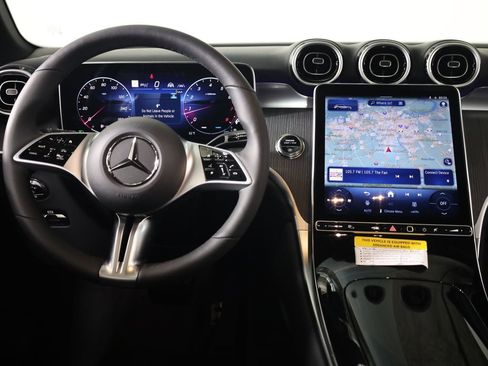 Used 2026 Mercedes-Benz GLC 300 4MATIC image 41