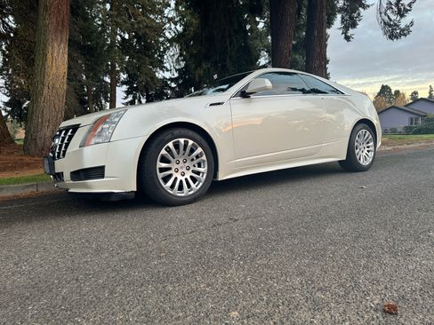Used 2012 Cadillac CTS Coupe image 9