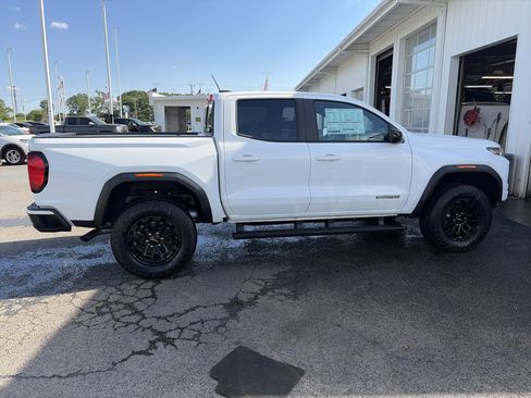 New 2026 GMC Canyon Elevation RWD image 9