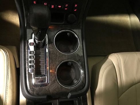 Used 2012 GMC Acadia Denali FWD image 30