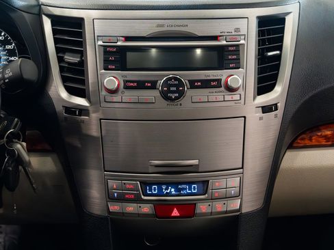 Used 2010 Subaru Outback 3.6R Limited image 13