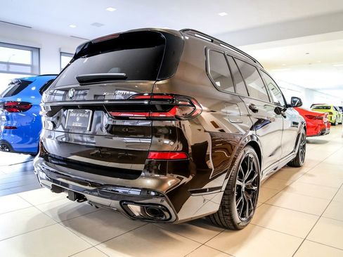 New 2026 BMW X7 xDrive40i w/ Executive Package image 3