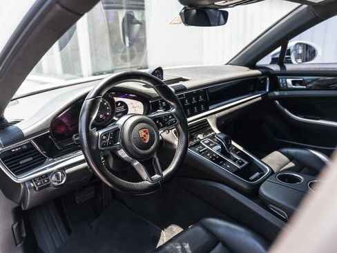 Used 2018 Porsche Panamera 4 AWD/4WD image 16