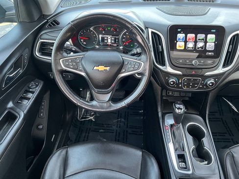 Used 2018 Chevrolet Equinox Premier FWD image 24