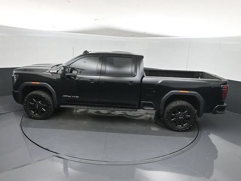 Used 2024 GMC Sierra 2500 AT4 w/ AT4 Premium Plus Package AWD/4WD image 41