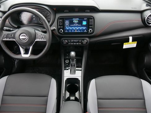 Certified 2024 Nissan Kicks SR w/ SR Premium Package image 11