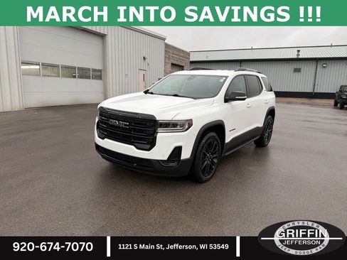 Used 2023 GMC Acadia SLE w/ Driver Convenience Package image 2
