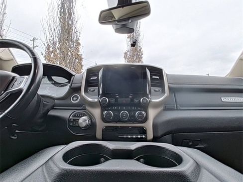 Used 2019 RAM 1500 Laramie image 24