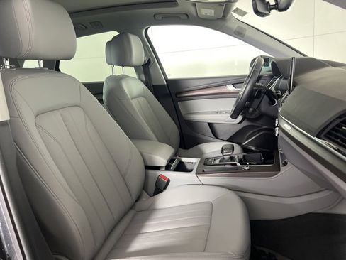 Certified 2022 Audi Q5 2.0T Premium Plus w/ Premium Plus Package image 15
