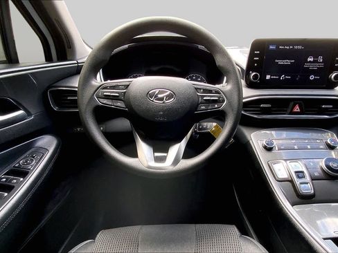 Used 2021 Hyundai Santa Fe SE FWD image 6