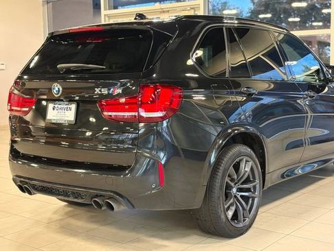 Used 2018 BMW X5 M image 10