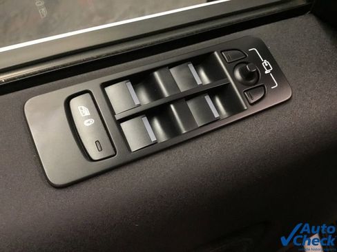 Used 2021 Land Rover Discovery Sport S image 23