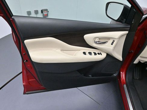 Used 2023 Nissan Murano Platinum w/ Cargo Package AWD/4WD image 9