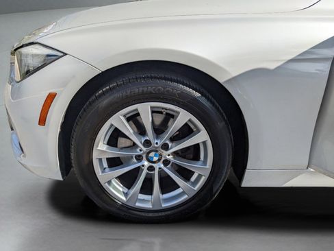 Used 2017 BMW 320i Sedan image 31