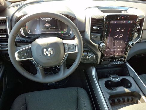 New 2026 RAM 1500 Big Horn AWD/4WD image 8