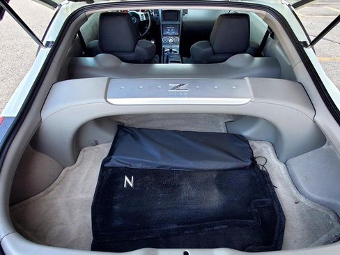 Used 2003 Nissan 350Z Touring RWD image 21