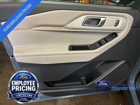 New 2026 Ford Explorer Active w/ Active Comfort Package AWD/4WD image 10