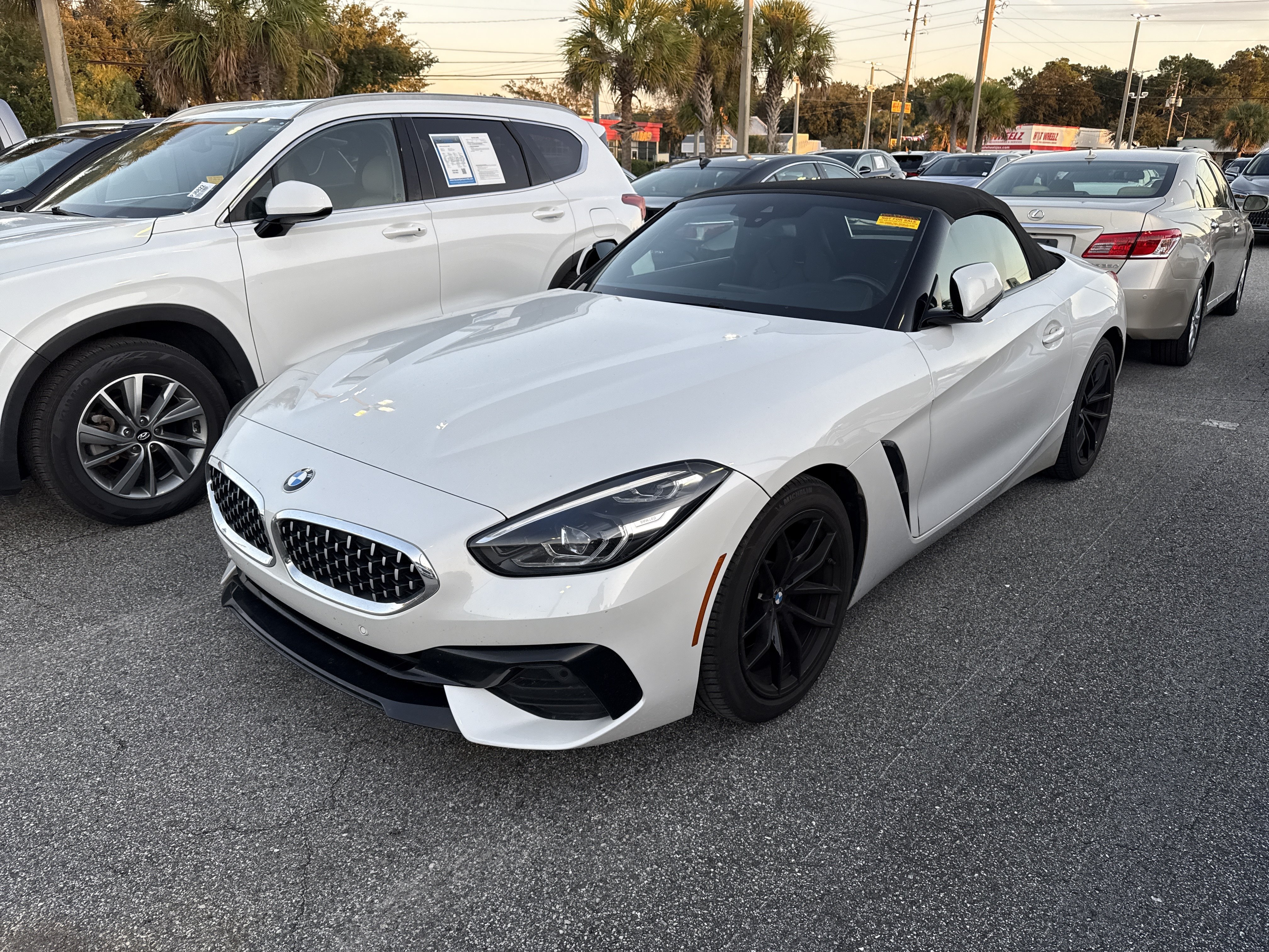 Used 2022 BMW Z4 sDrive30i RWD image 2