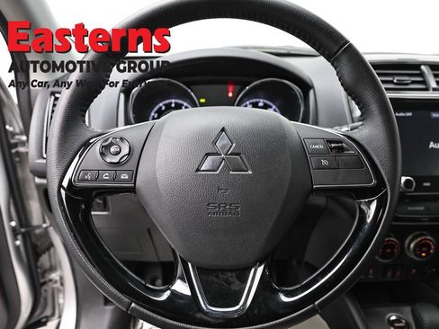 Used 2025 Mitsubishi Outlander Sport SE AWD/4WD image 10