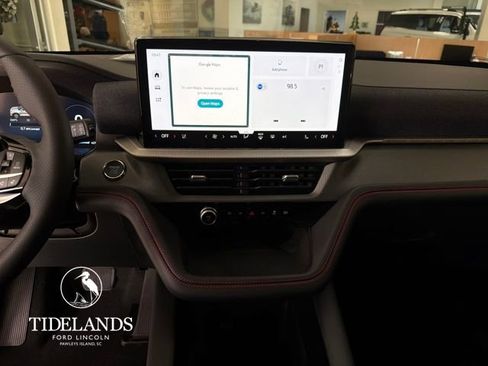 New 2026 Ford Explorer ST-Line w/ ST-Line Street Pack RWD image 22