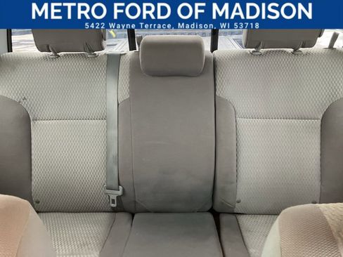 Used 2013 Toyota Tacoma Base image 36
