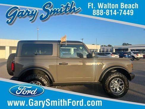 Certified 2025 Ford Bronco Badlands AWD/4WD image 1