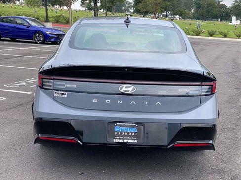 Used 2024 Hyundai Sonata SEL FWD image 4