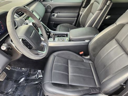 Used 2020 Land Rover Range Rover Sport HST image 7