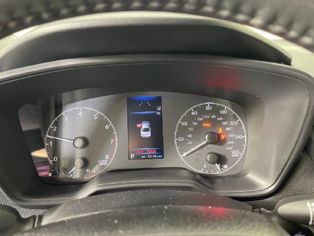 Used 2025 Toyota Corolla SE FWD image 5