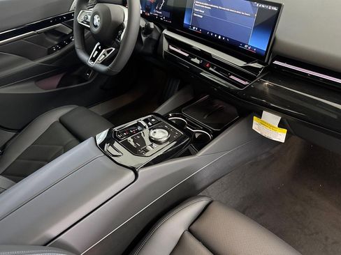 New 2026 BMW 530i w/ M Sport Package RWD image 28