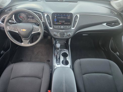 Used 2024 Chevrolet Malibu LT FWD image 7