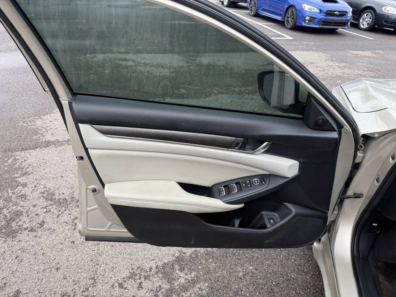 Used 2019 Honda Accord LX image 17