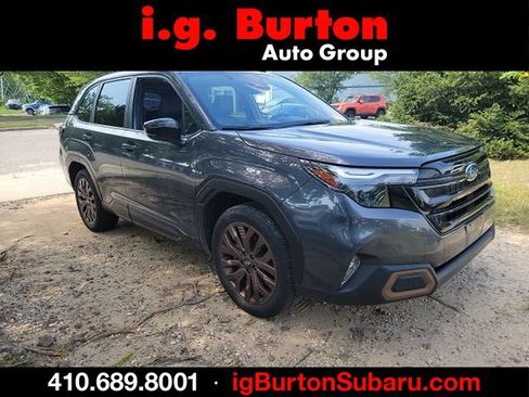Used 2025 Subaru Forester Sport AWD/4WD image 1