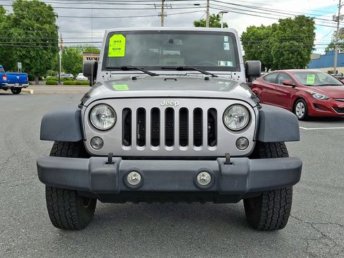 Used 2016 Jeep Wrangler Sport w/ Quick Order Package 24S AWD/4WD image 2