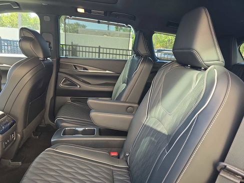 Certified 2026 INFINITI QX60 Autograph w/ Dark Cargo Package AWD/4WD image 13