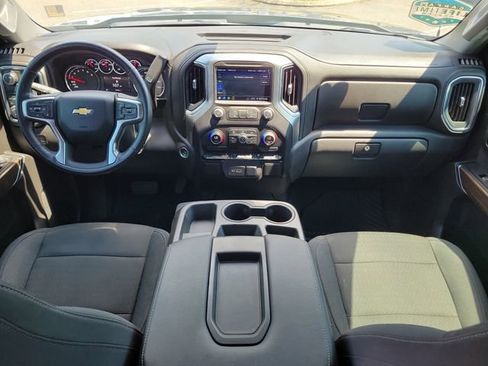 Certified 2022 Chevrolet Silverado 1500 LT RWD image 15