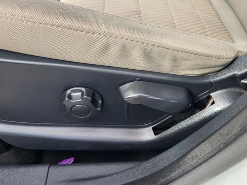 Used 2020 Ford EcoSport S image 17