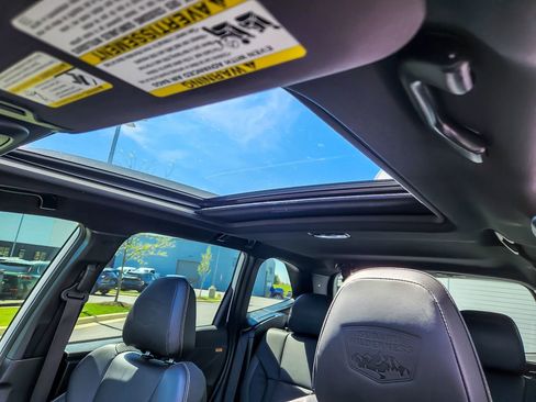 Certified 2022 Subaru Forester Wilderness AWD/4WD image 9