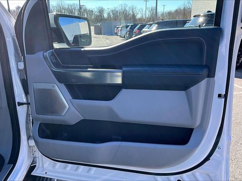 Used 2022 Ford F150 Limited image 20