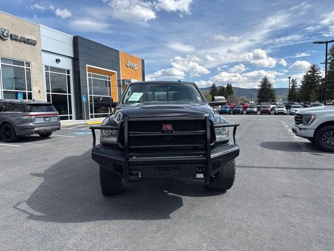 Used 2014 RAM 3500 Laramie w/ Black Appearance Group AWD/4WD image 2