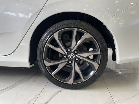 Used 2019 Honda Civic Sport image 31